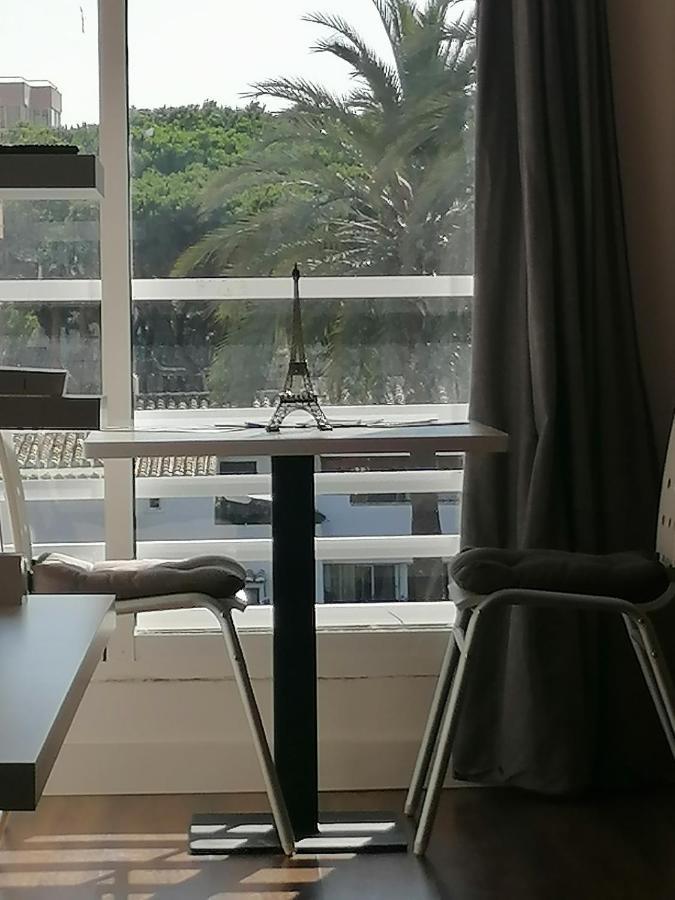 Little Paris Apartment Sitio de Calahonda
